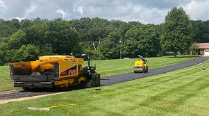 Best Recycled Asphalt Driveway Installation  in Hanford, CA